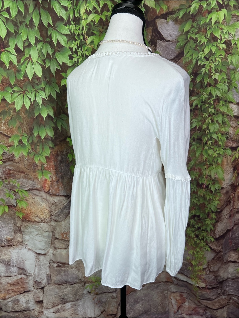 MAX STUDIO White Bohemian Embroidered Blouse, S - Picture 9 of 13